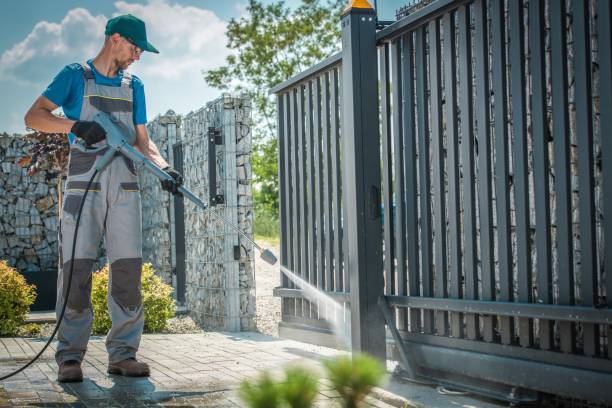 Best Animal Enclosure Cleaning  in Sea Ranch, CA